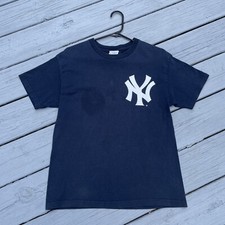 New York Yankees Derek Jeter 2 T-Shirt NAVY BLUE Size YOUTH X-LARGE XL Majestic