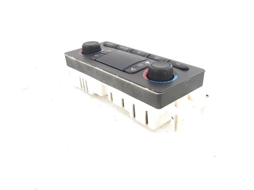 Heater Temperature AC Automatic Digital Climate Control ATC for 03-04 Envoy - Picture 8 of 15