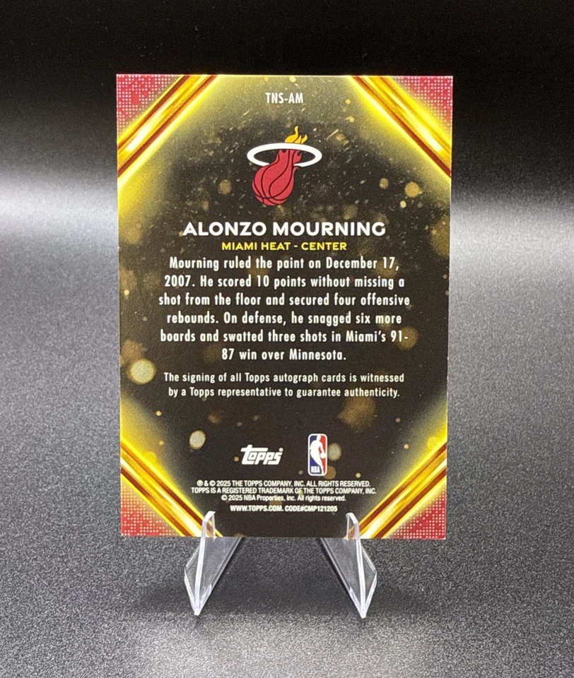 Topps ALONZO MOURNING 2025-26 - Topps Notch Signatures #TNS-AM Miami Heat  Foto 2 de 2
