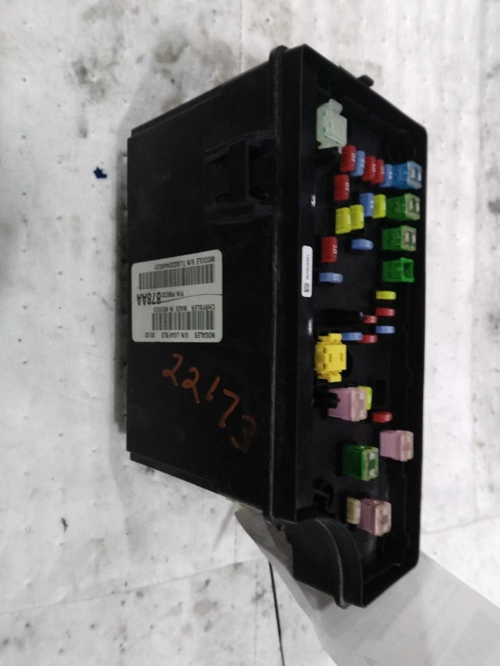 Módulo de potencia integrado usado se adapta a: Jeep Compass 2015 control de carrocería BCM junto a ba Foto 4 de 4