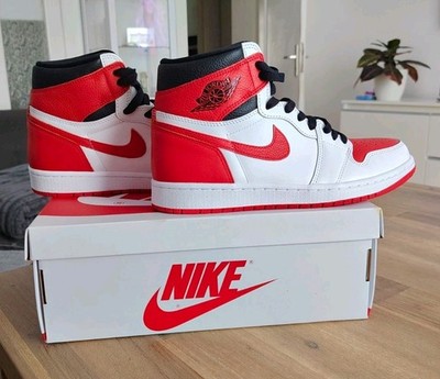Nike Air Jordan 1 Mid Top Sneaker Weiß/Rot/Schwarz EU 43 US 9,5 UK 8,5