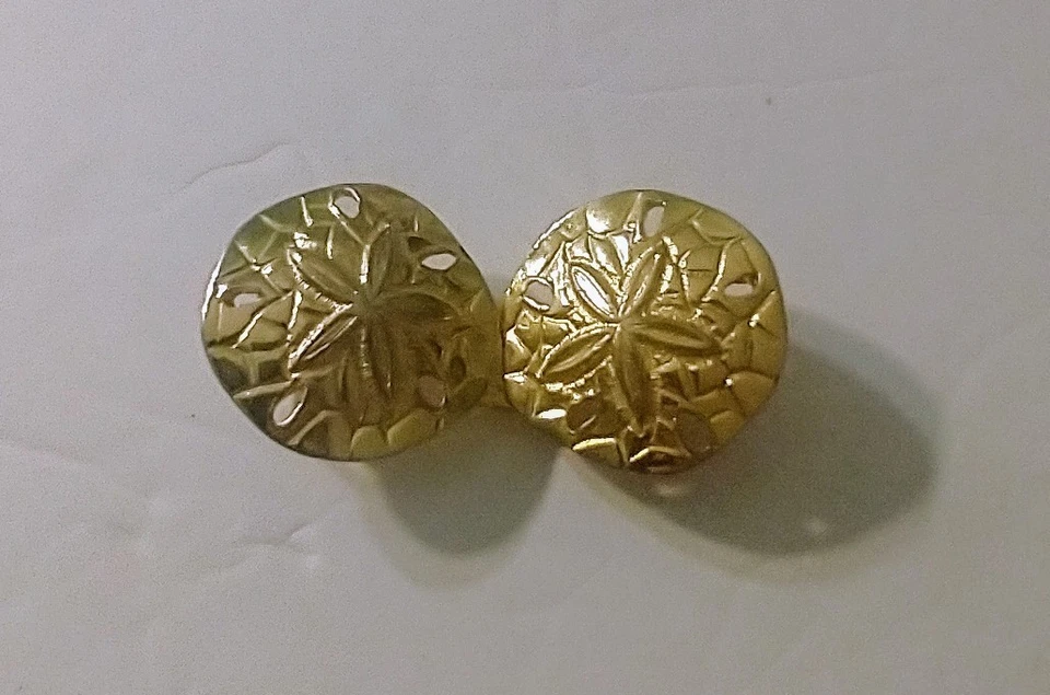 Dotty Smith Signed Sand Dollar Belt Buckle 2-piece 2.5" Long - Fits 3/8" Wide - Image 2 of 4