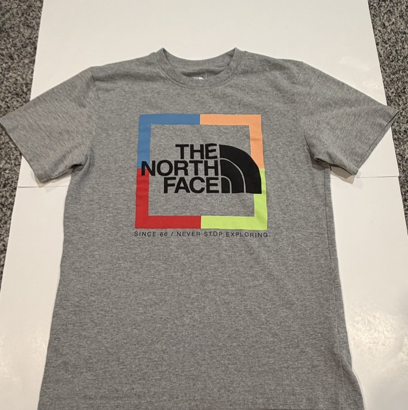 The North Face Shirt Mens small gray Colorblock Logo Graphic Tee Hiking Outdoor