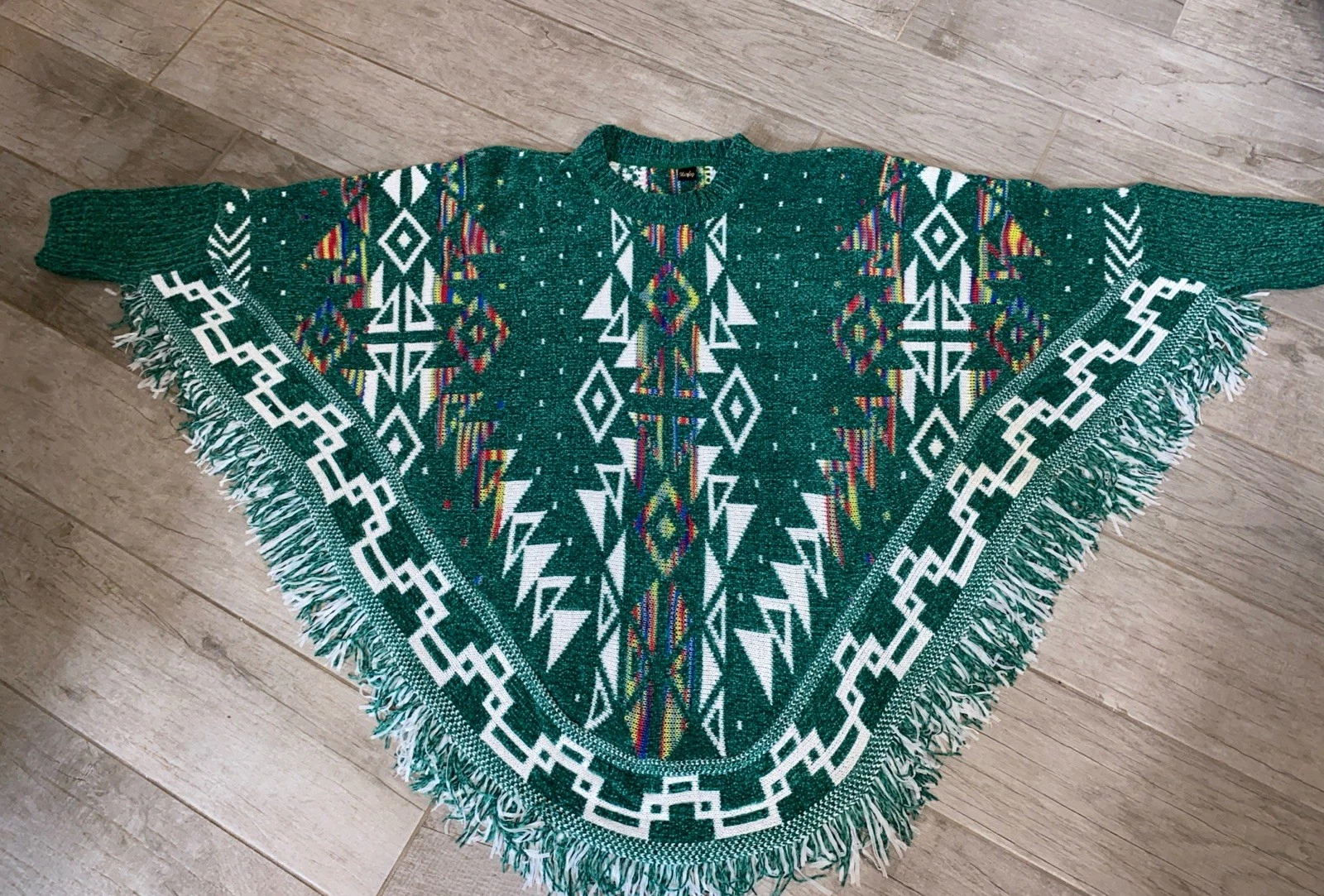 Marqlop Aztec Poncho Cape Sweater Green Red Multicolor Sweater