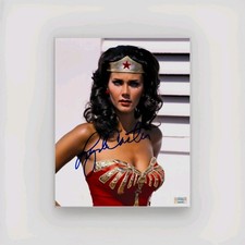 Lynda Carter Autographed 1976 Wonder Woman 8x10 COA Celebrity Authentics 