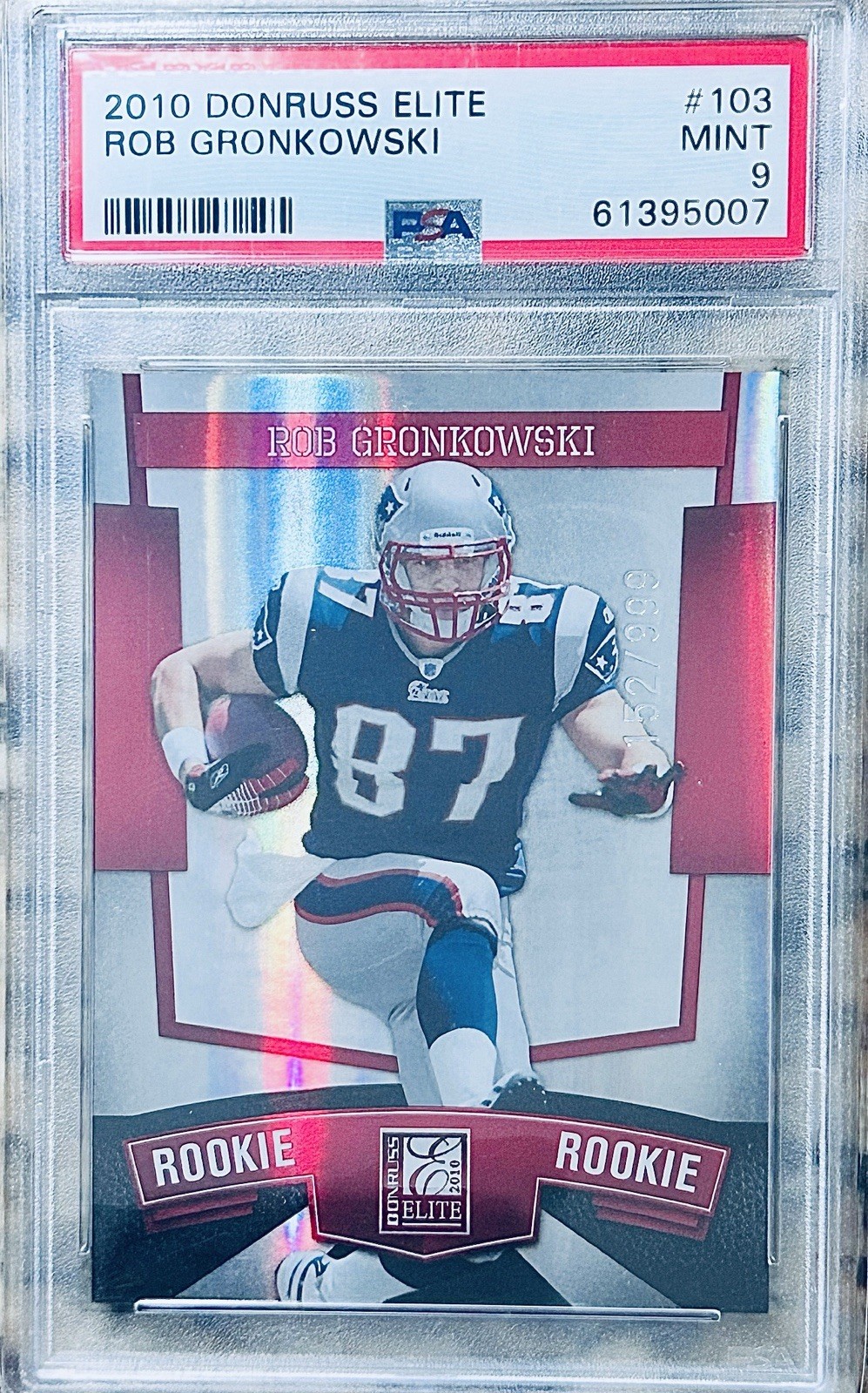 2010 Donruss Elite Rookie SN#/999 Rob Gronkowski #103 RC PSA 9 MINT