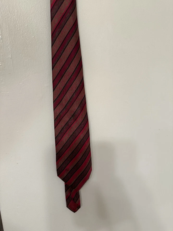 Valentino Men's Silk Tie Burgundy Red Striped Tie Luxury Italian Valentino Foto 4 de 4