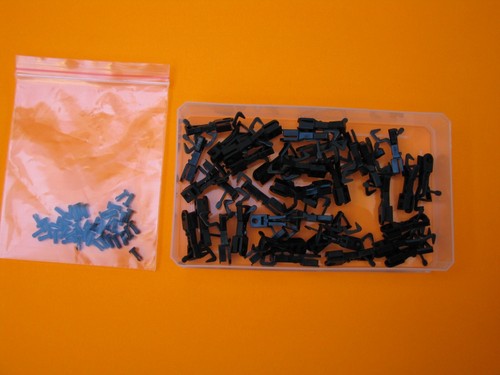 40x Acoplamientos Ranurados Fleischmann HO 386520 Nuevos (6520) con 40 Férulas | Condition: Neu