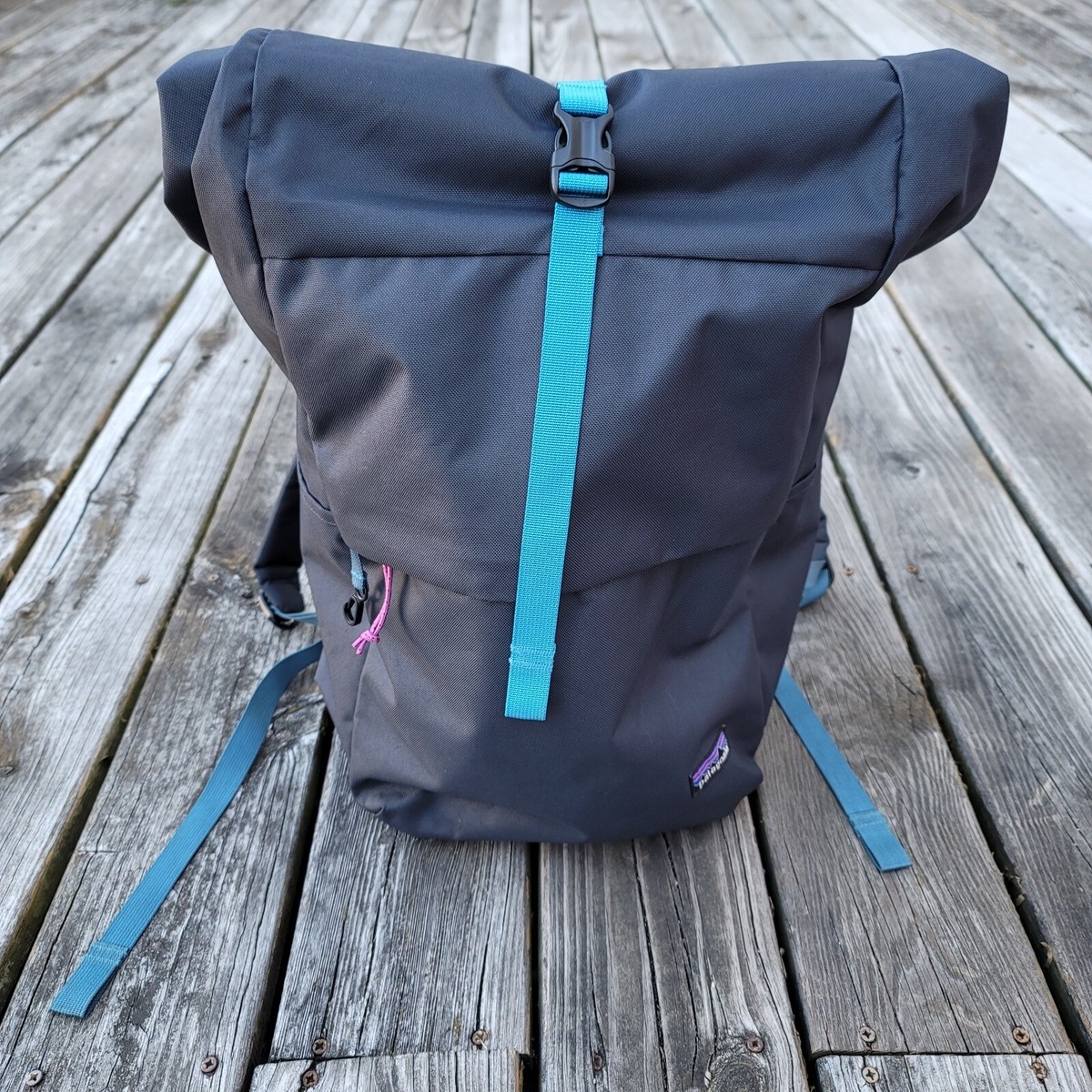 Patagonia Arbor Roll Top Pack Backpack 30L Pitch Blue Model Patagonia Arbor Roll Top Pack Backpack 30L Pitch Blue Model