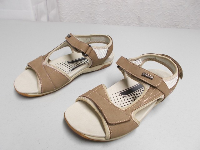 propet helen sandals