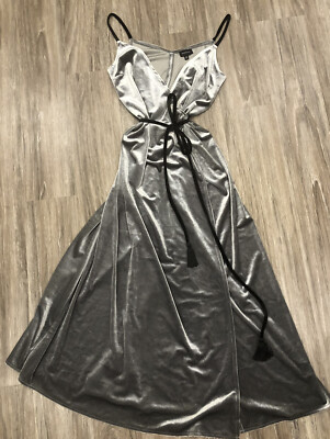 velvet dress black Raisa Mini Black Embroidered Velvet Dress 34