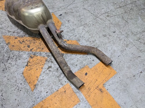 2011 LAND ROVER RANGE ROVER SPORT L320 3.0 EXHAUST MIDDLE BOX SILENCER - Picture 3 of 6