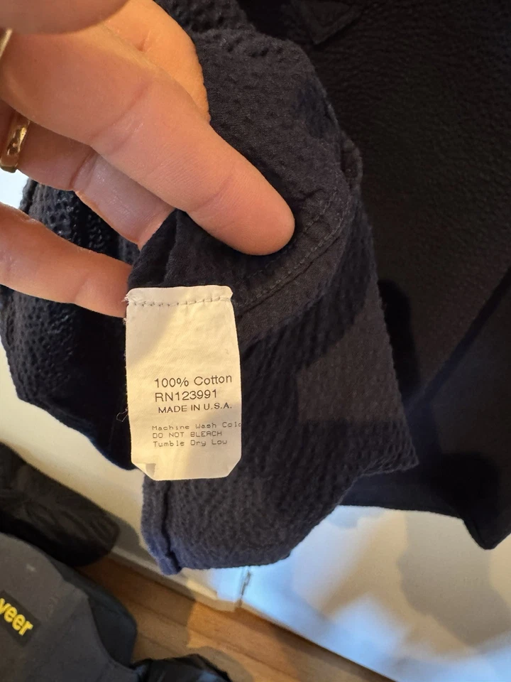 Gitman Vintage Short Sleeve Seersucker Dark Blue Shirt 18 1/2 XL Standing Collar - Image 3 of 3