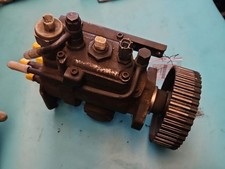 Carburateur Mazda 323