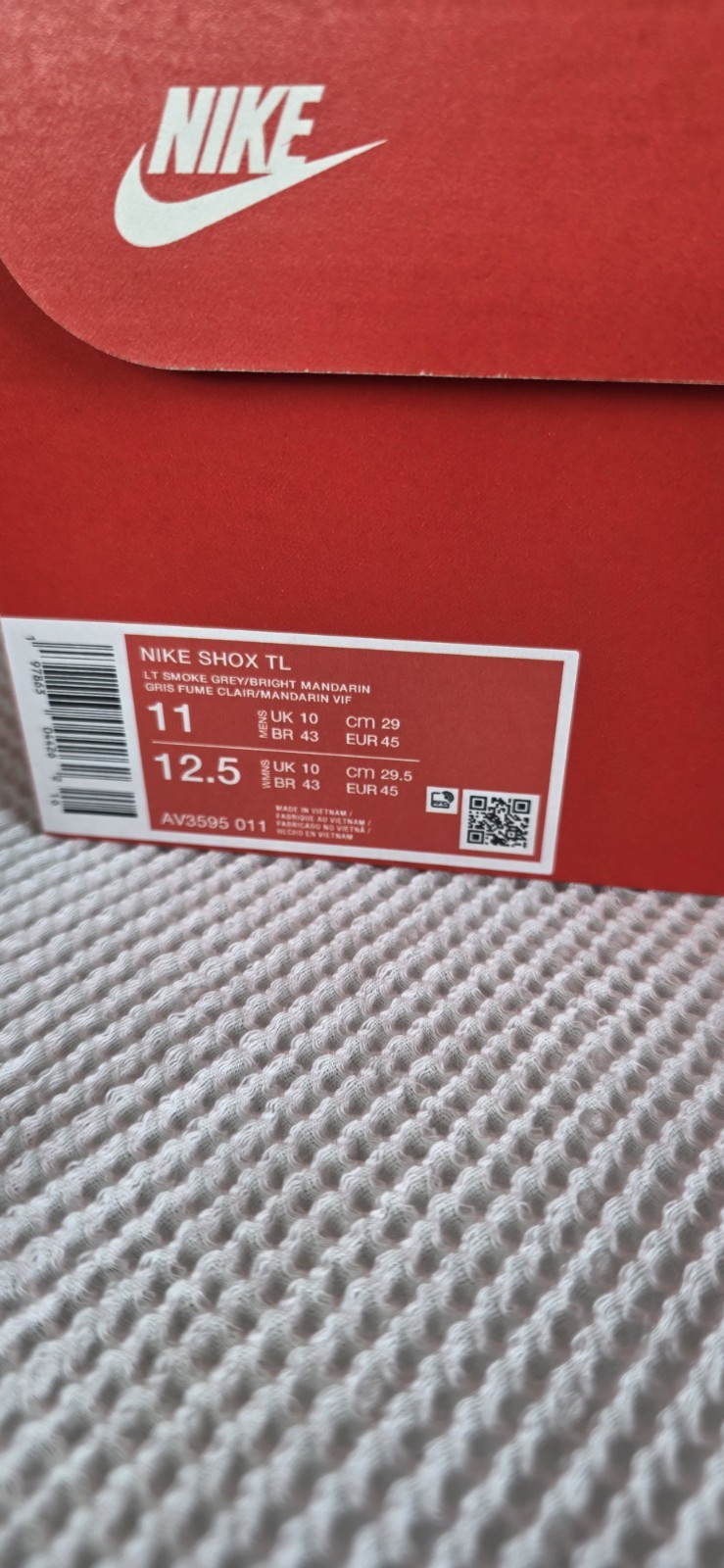 New Nike Shox TL Size 10 (LT Smoke Grey / Bright Mandarin) BNIB image 8