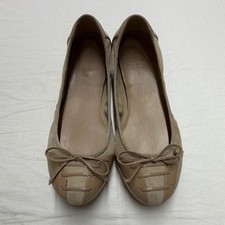 Cole Haan Women  s Suede Ballet Flats Beige Slip On Round Toe Size 8B Pretty Fall