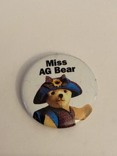 Miss AG Bear American Girl Grin Pins 238 1995 Pin Back Button P178