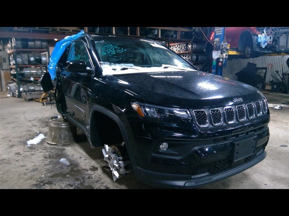 Brazo limpiaparabrisas izquierdo Compass 2017-2024 1528591 Foto 3 de 4