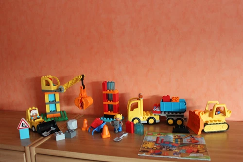 LEGO DUPLO 10813 Baustelle plus 10930 Radlader 2 Sets komplett Baufahrzeuge