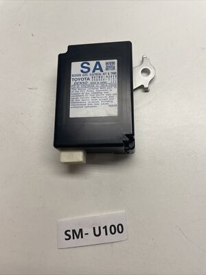 2012 TOYOTA PRIUS C ELECTRICAL KEY TPMS RECEIVER 897B0-52010 OEM