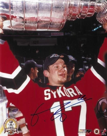 Patrick Elias New Jersey Devils Editorial Photography - Image of league, professional: 22381592