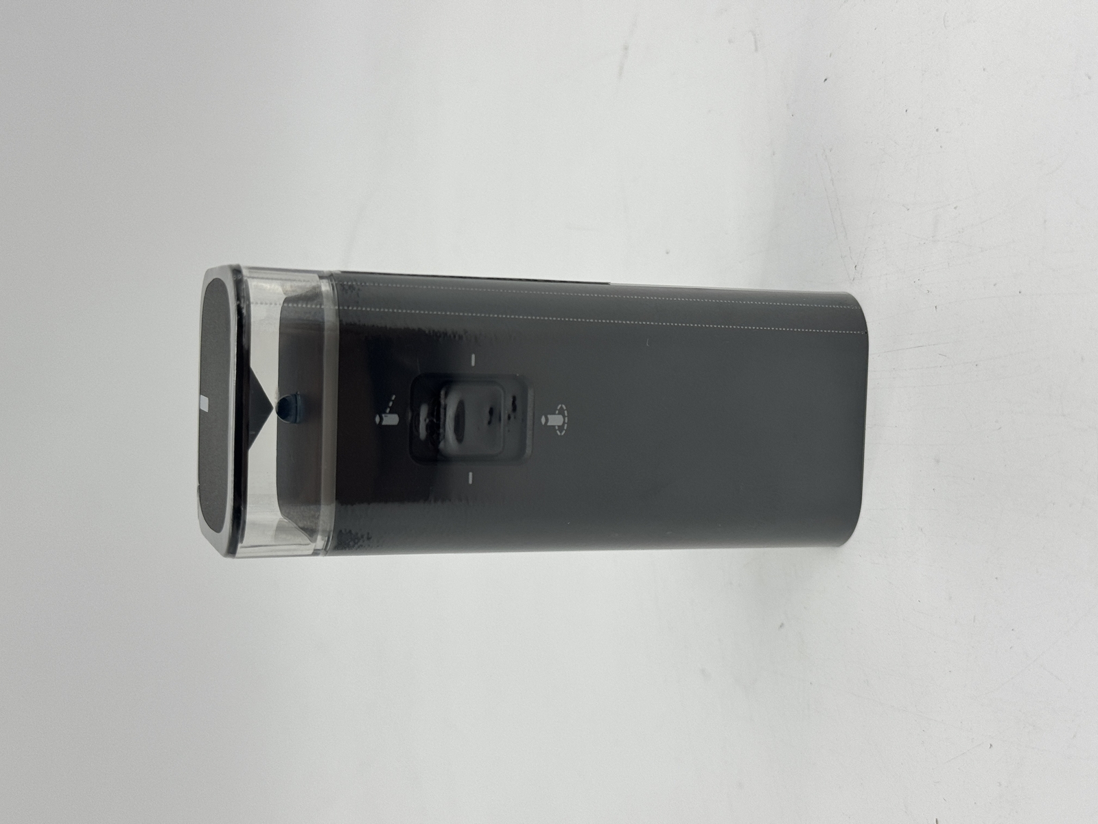 iRobot - Двухрежимный виртуальный настенный пылесос Select Roomba 4636429 - ЧЕРНЫЙ 6790₽