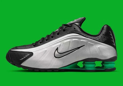 Nike Shox R4 Shoes Metallic Silver Black Green HQ1988-006 Men's