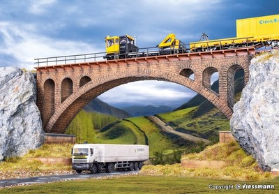 Vollmer H0 42549 2549: Mauersteinbrücke, gerade - 36 cm lang