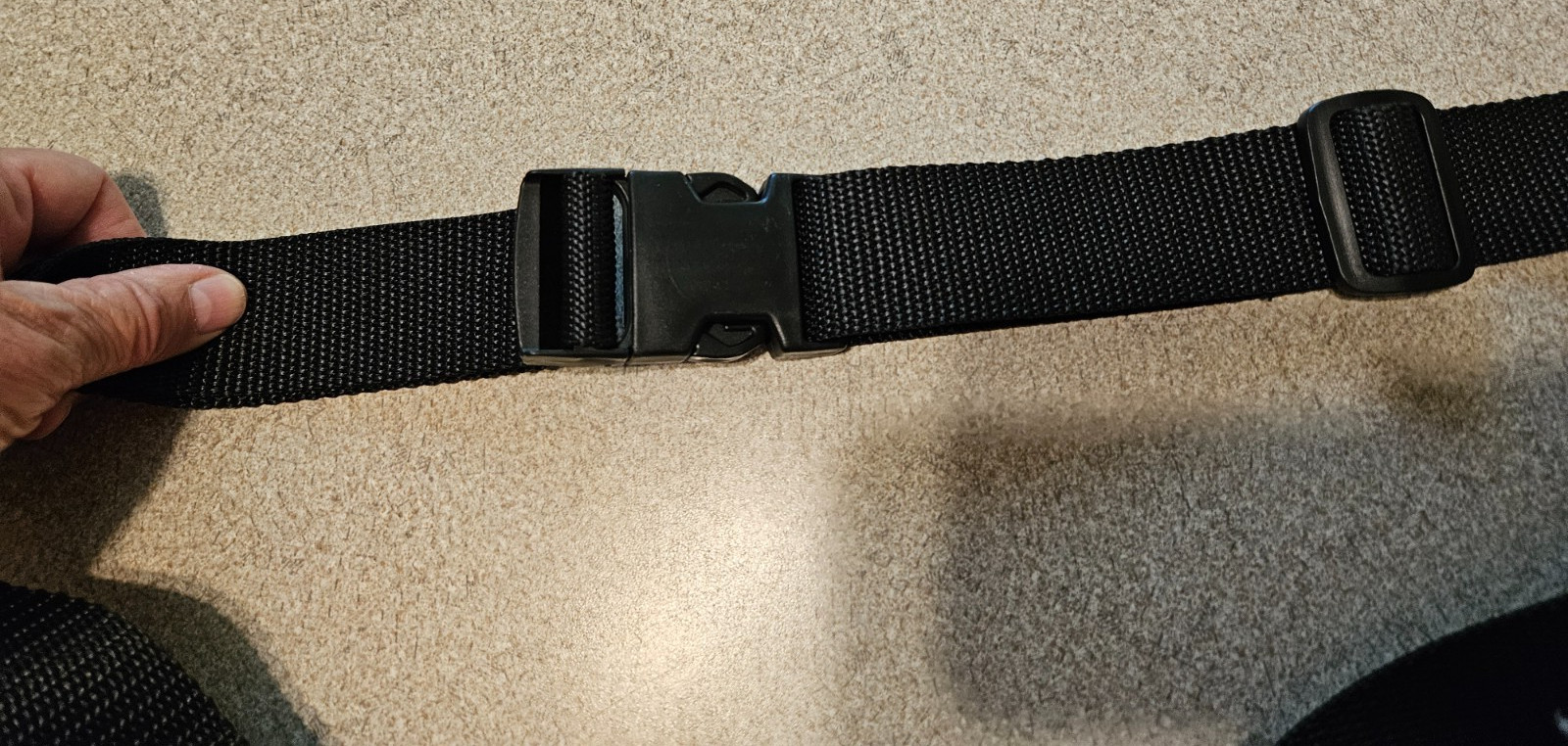 NICE! Bemidji Woolen Mills Hand Warmer Muff W/adjustable Strap, Clip, Black