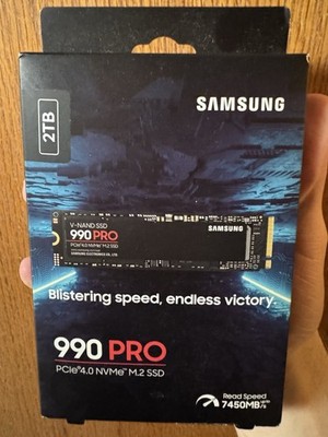Samsung 990 PRO 2TB PCIe 4.0 NVMe M.2 Internal SSD 7450MB/s Read