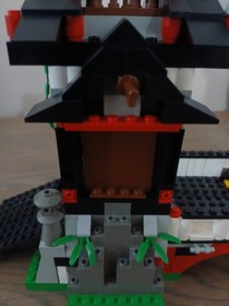 LEGO Castle: Stone Tower Bridge (6089) 100% Complete w Minifigures & Instruction