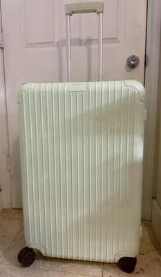 RIMOWA　ESSENTIAL Check-in L Essential Check-In L Lightweight Suitcase | matte black | RIMOWA