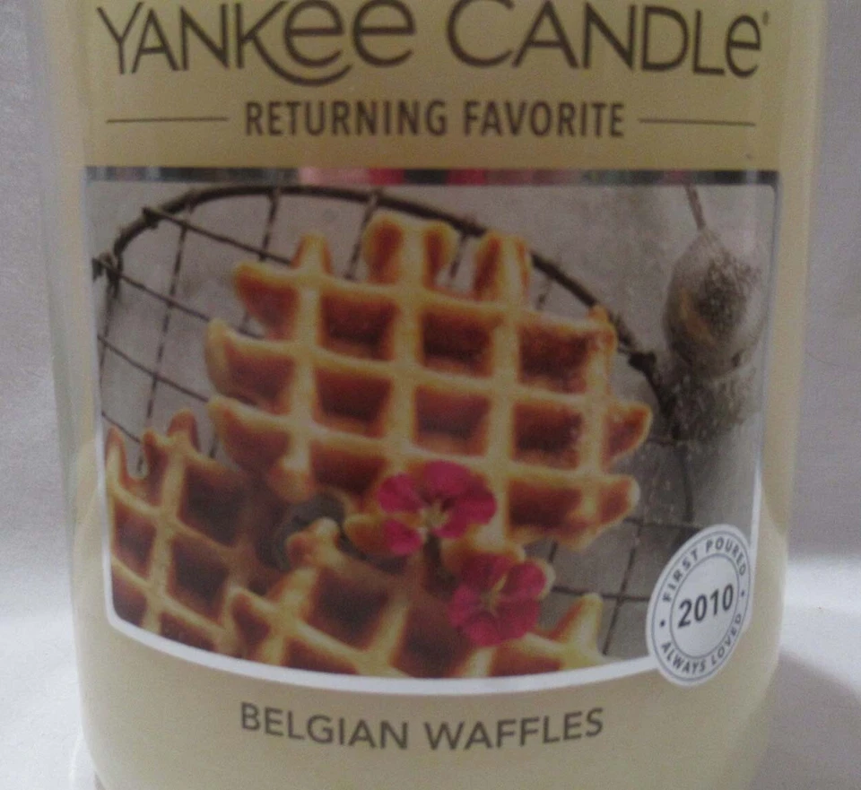 Tarro grande Yankee Candle 22 oz 110-150 horas 2010 gofres belgas favoritos que regresan Foto 2 de 4