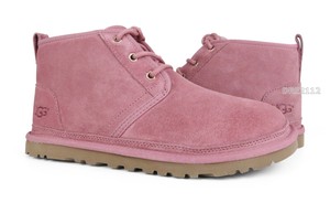 pink ugg neumel