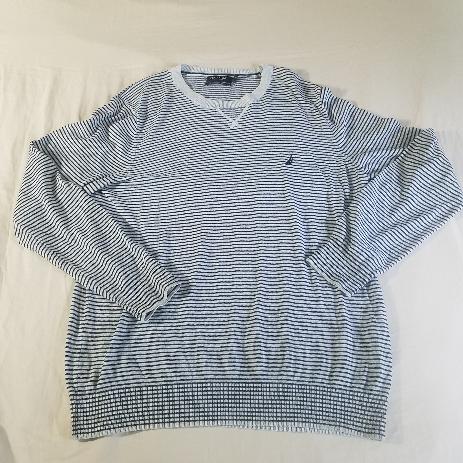 Picture 1 of 10