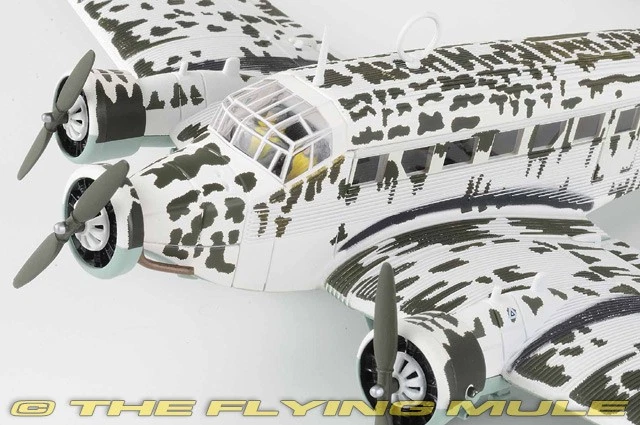 Corgi 1:72 Ju 52 Luftwaffe BJ-YD - Image 3 of 4