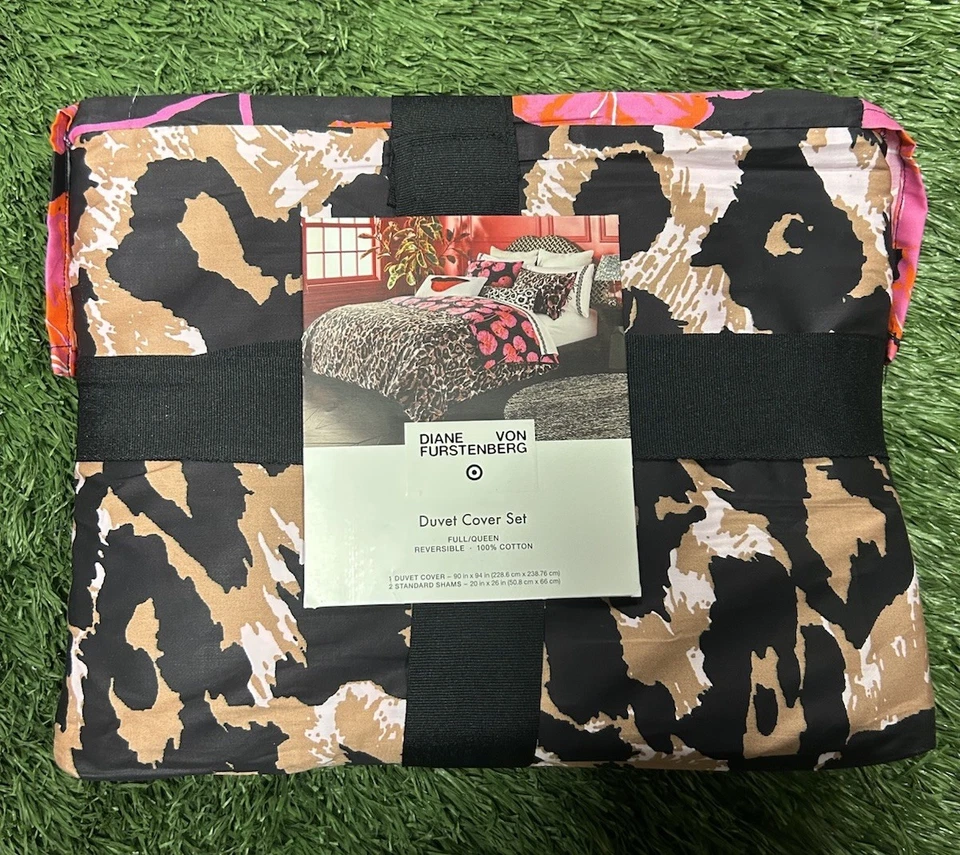 Juego de edredón DVF x Target Queen / completo con 2 fundas leopardo + hoja de geranio reversible Foto 2 de 3