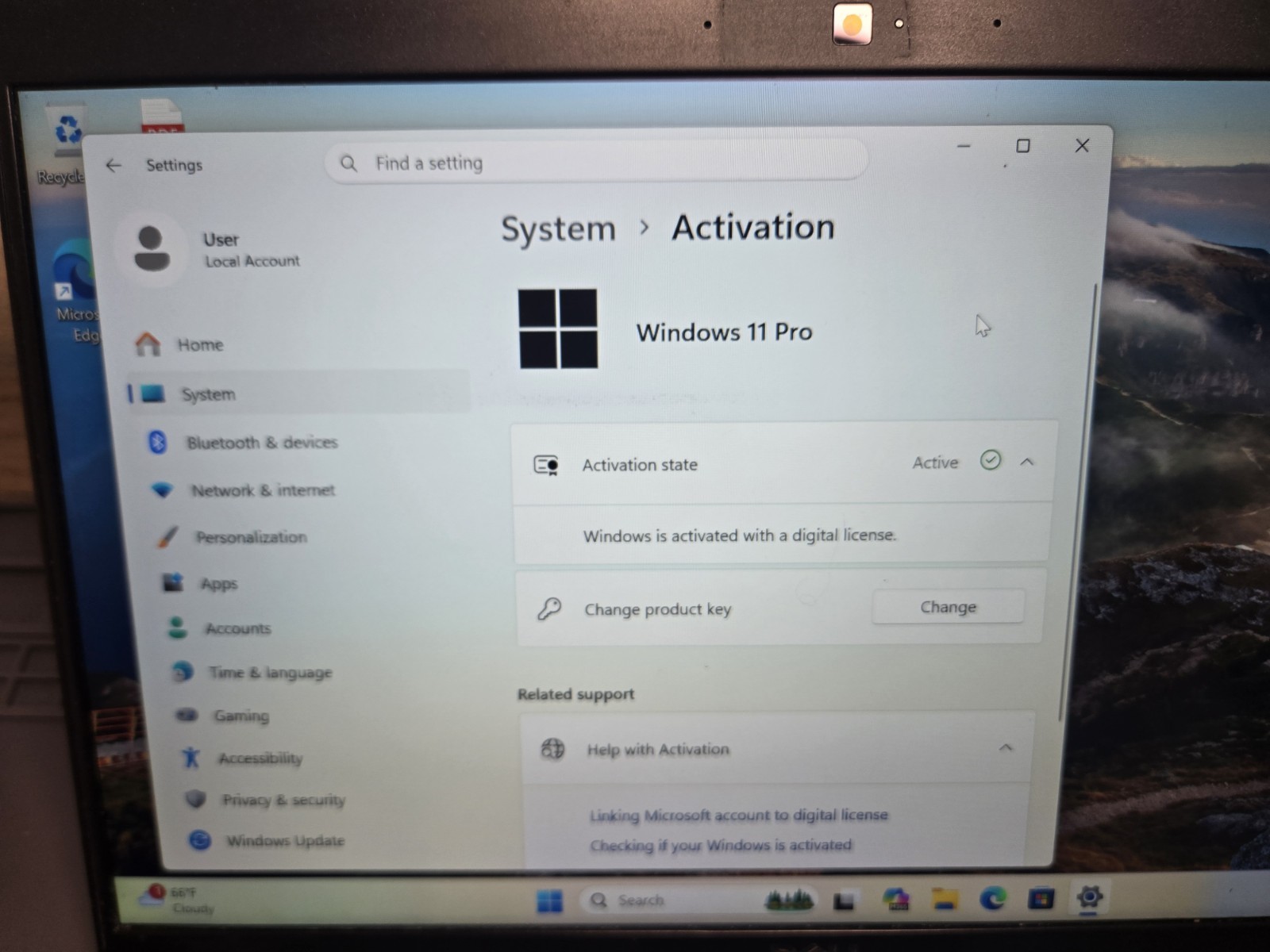 Dell Latitude 7390, 13.3-Inch Laptop, with Intel Core i5 8th Gen., 256 GB SSD (Solid State Drive), Windows 11 Pro