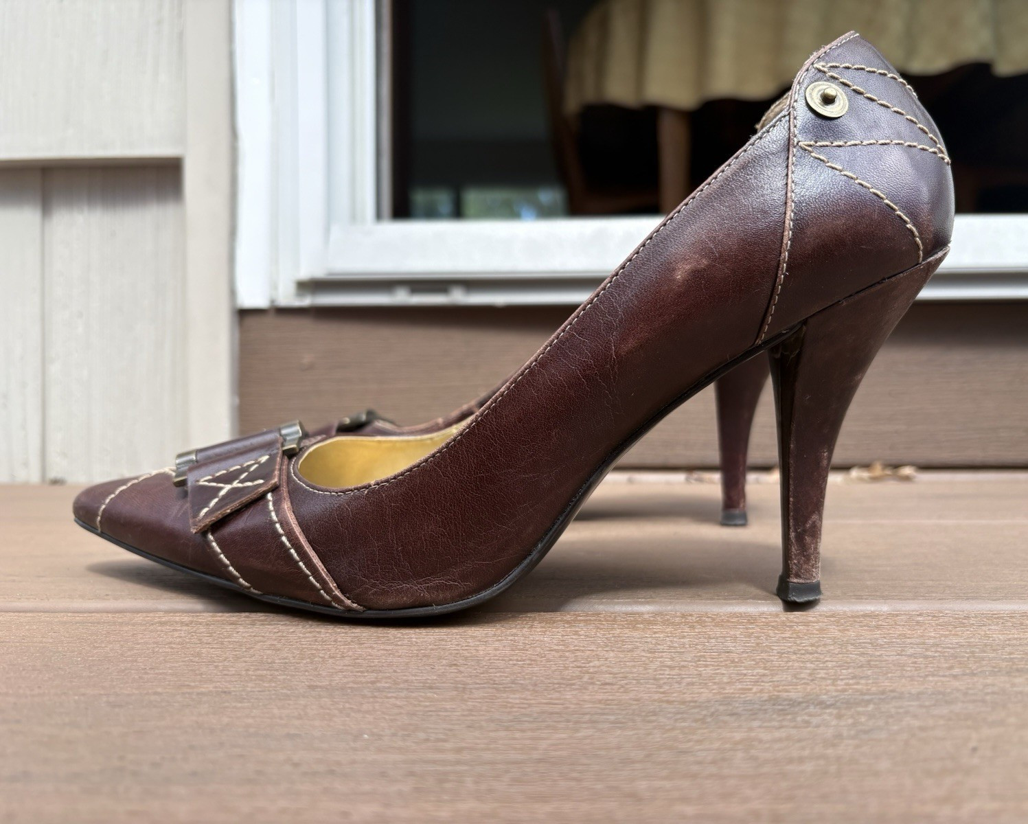 Vintage Carlos Santana Women’s Brown Leather Pumps 9.5