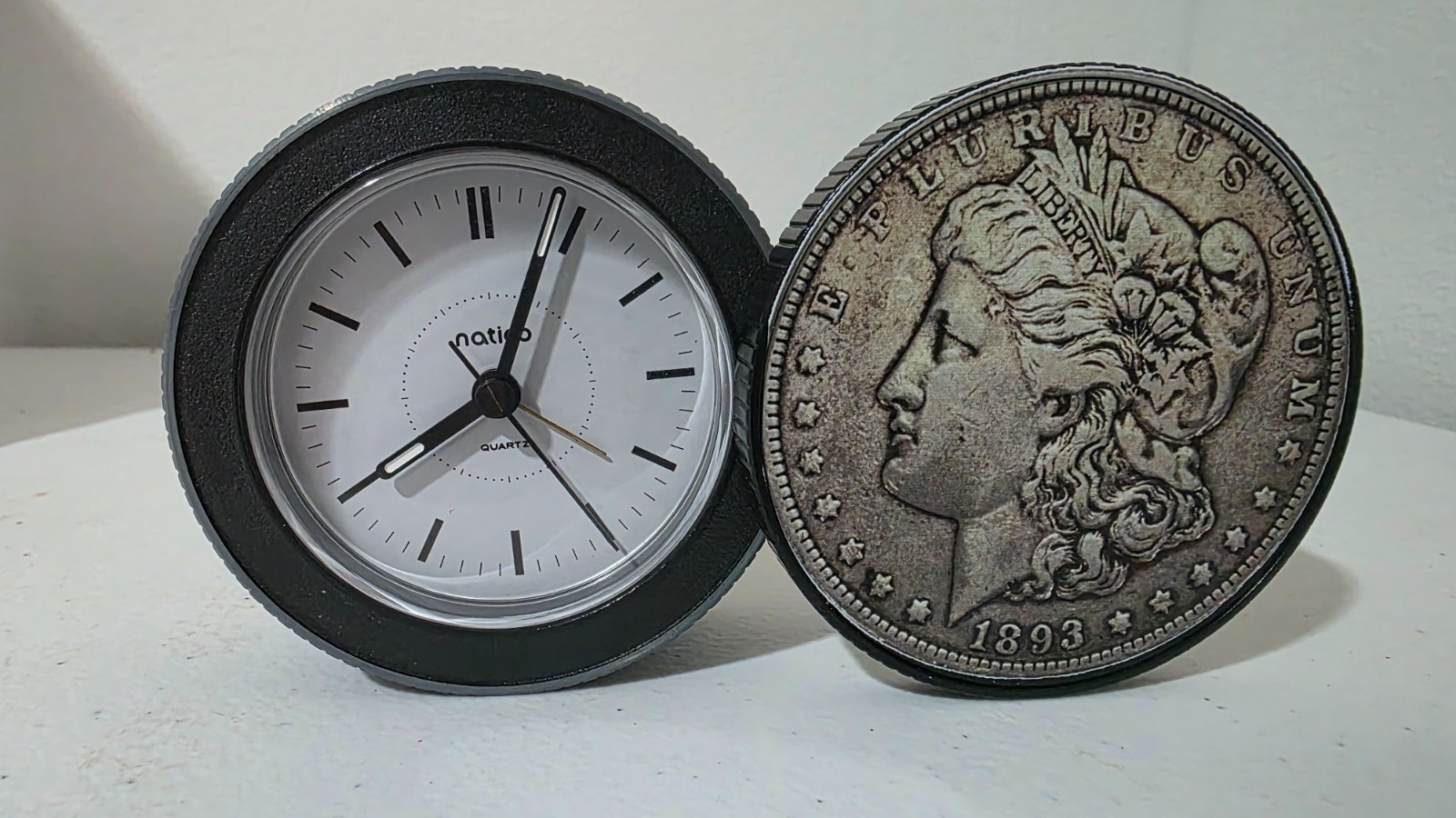 Natico Travel Alarm Clock "Stacker" Round Metal With 1893 Morgan Print, Working.