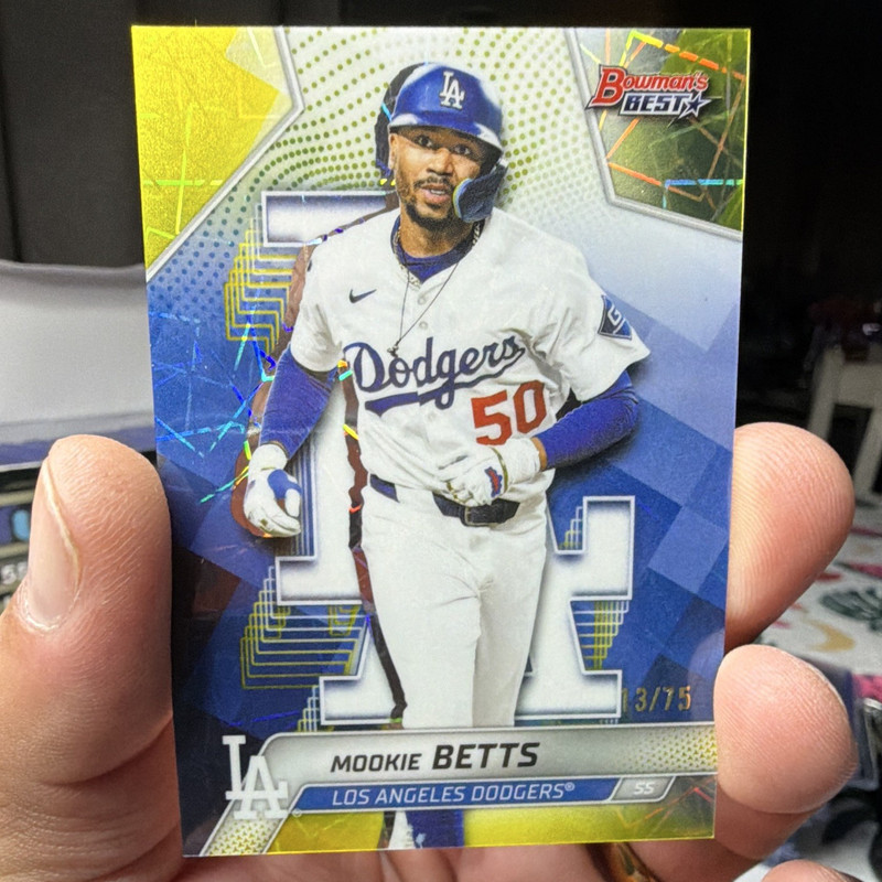 2025 Bowman's Best Mookie Betts yellow Lazer Dodgers #64 Serial Numbered /75 🔥