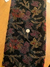 Remnant - VINTAGE FESTIVE BLACK FLORAL SPARKLING GOLD VELVET FABRIC -