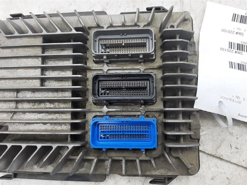 Módulo de control electrónico motor ECM 3,6 L 10-12 Cadillac CTS 12651993 Foto 4 de 4