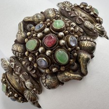 RARE ANTIQUE CHINESE GILT SILVER REPOUSSE JADE SAPPHIRE RUBY RED STONE BRACELET