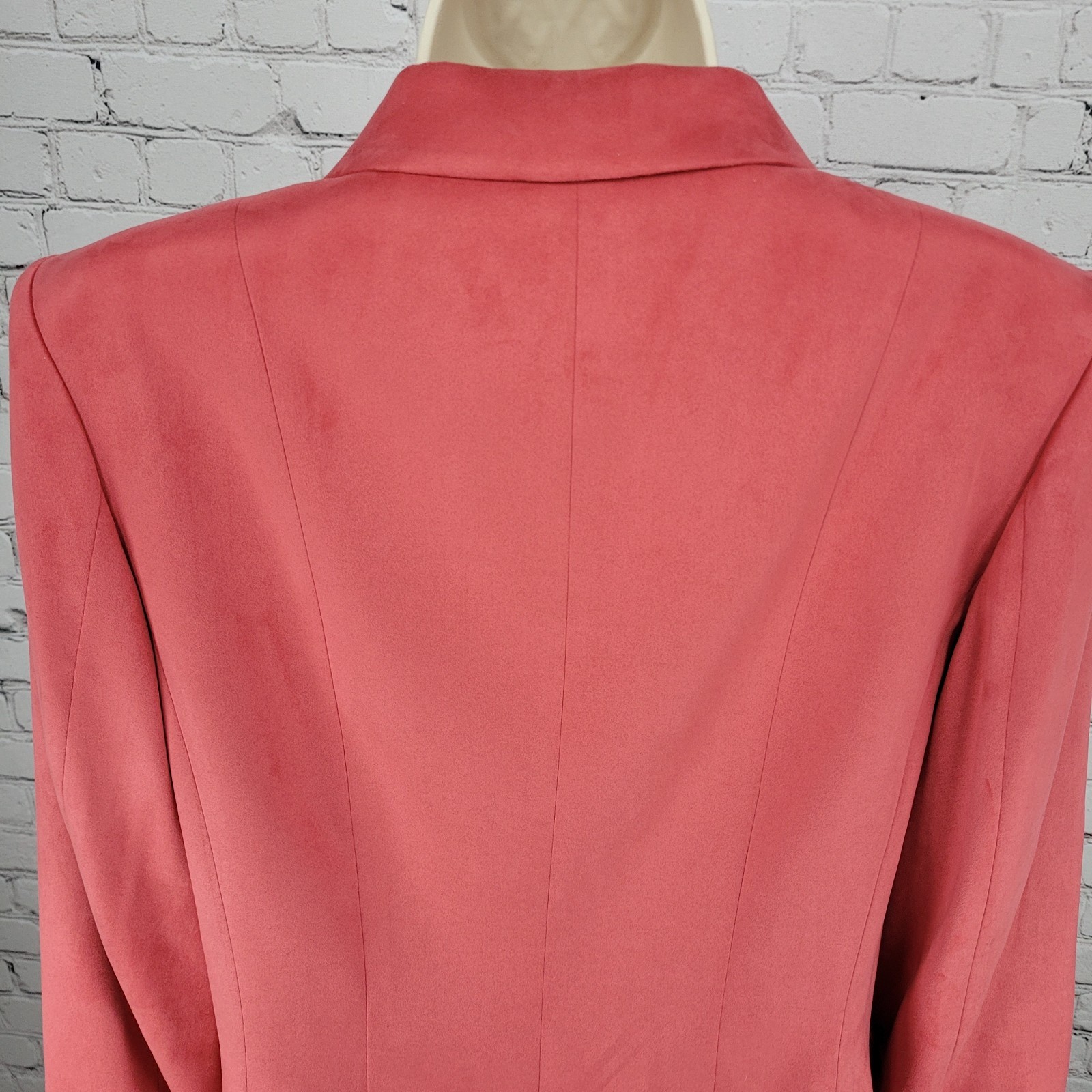 Talbots Pink Microfiber 3 Button Notch Lightweigh… - image 10