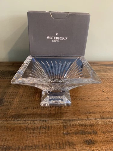 VINTAGE WATERFORD CRYSTAL CLARION 6" SQUARE PEDESTAL BOWL w/ box **chipped