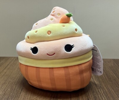 Squishmallow Keisha Carrot Cake 8  Cupcake NWT New Orange Plush Easter