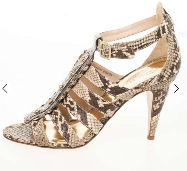 Sandalias Coach Jenkins Q419 piel de serpiente pitón correa al tobillo tacones tachuelas Italia 7 $268 Foto 2 de 4