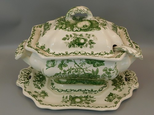 MASONS GREEN FRUIT BASKET LARGE SOUP TUREEN LADLE AND UNDERPLATE. - Picture 2 of 8