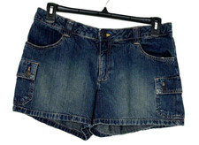 Old Navy Women's Denim Shorts with Side Flap Pockets - Size 12